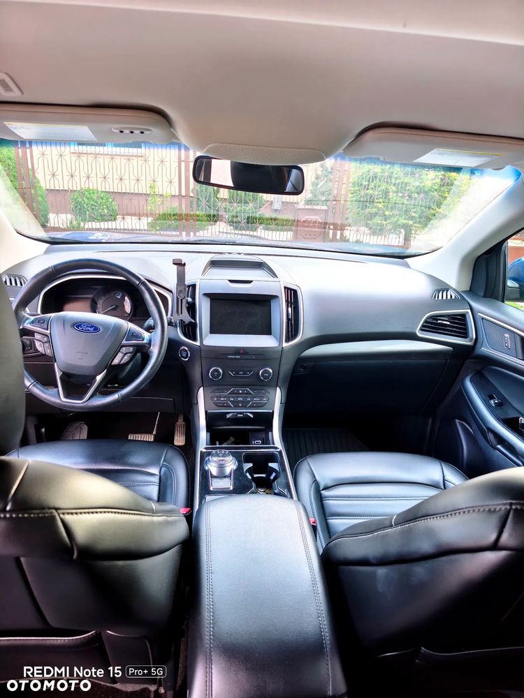 Ford Edge - 11