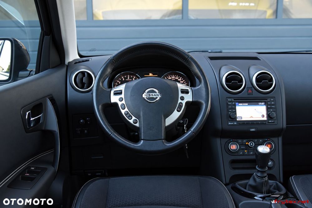 Nissan Qashqai - 32