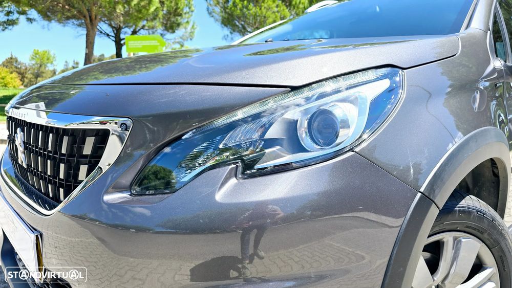 Peugeot 2008 1.5 BlueHDi Signature - 23