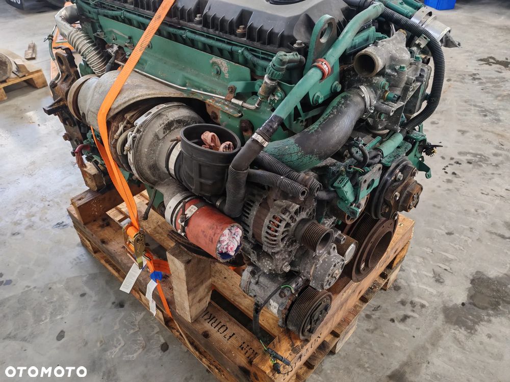 SILNIK KOMPLETNY D8K D8 DTI8 EURO6 VOLVO FL FE FM RENAULT - 4
