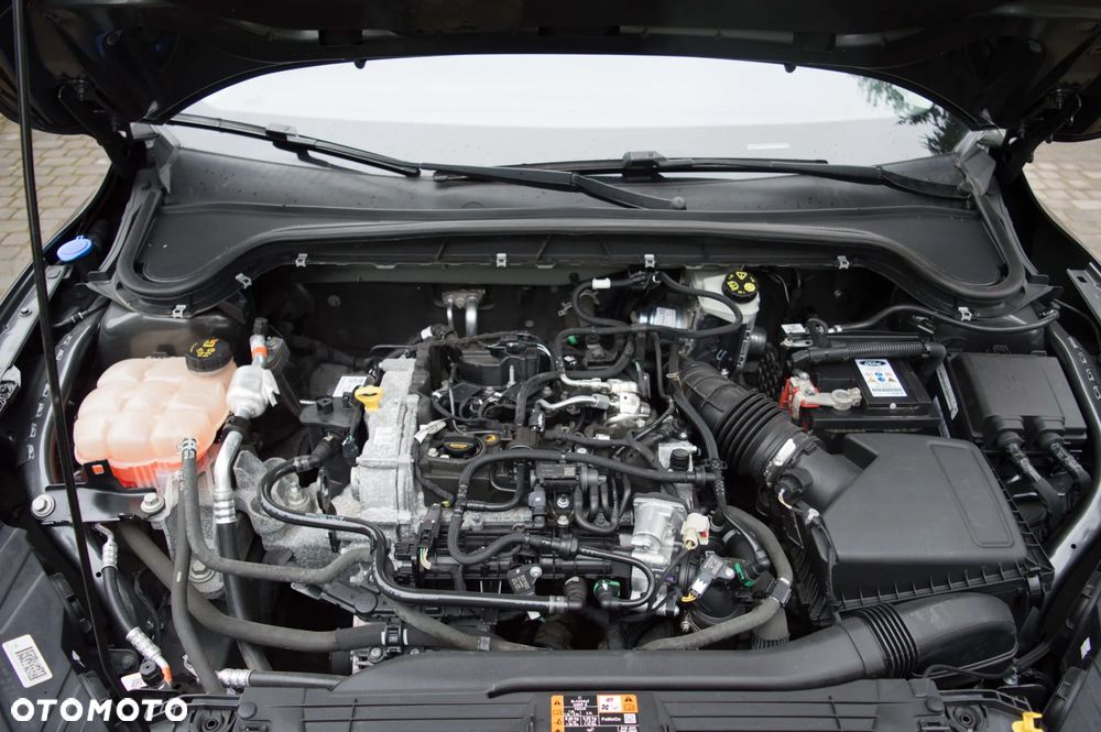 Ford Focus 1.0 EcoBoost Hybrid ACTIVE X - 34