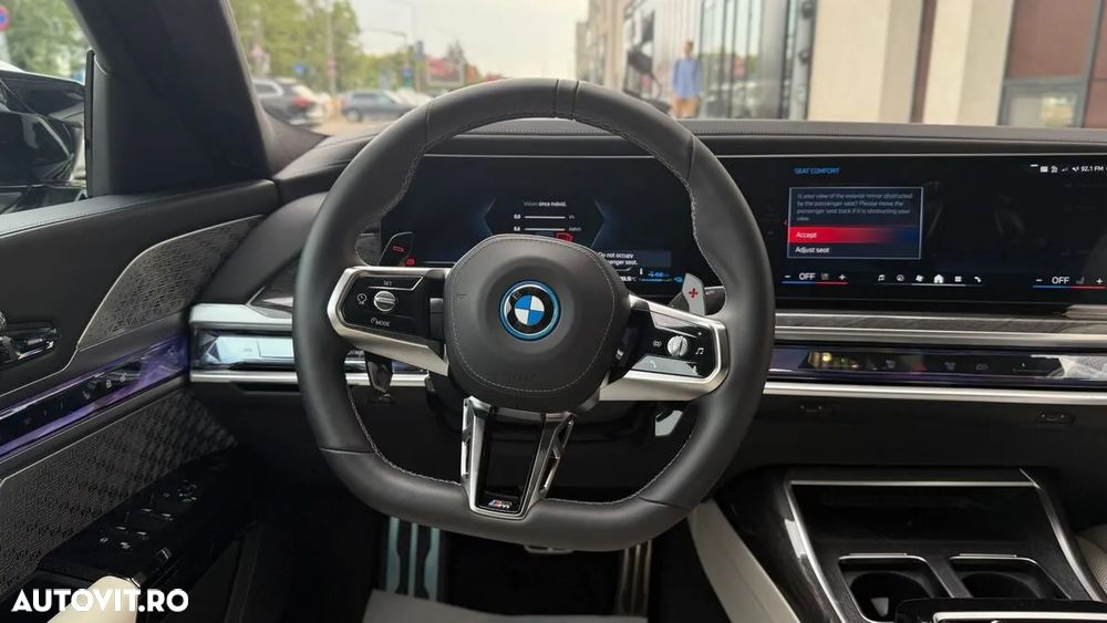 BMW M7 M760e xDrive AT PHEV - 16