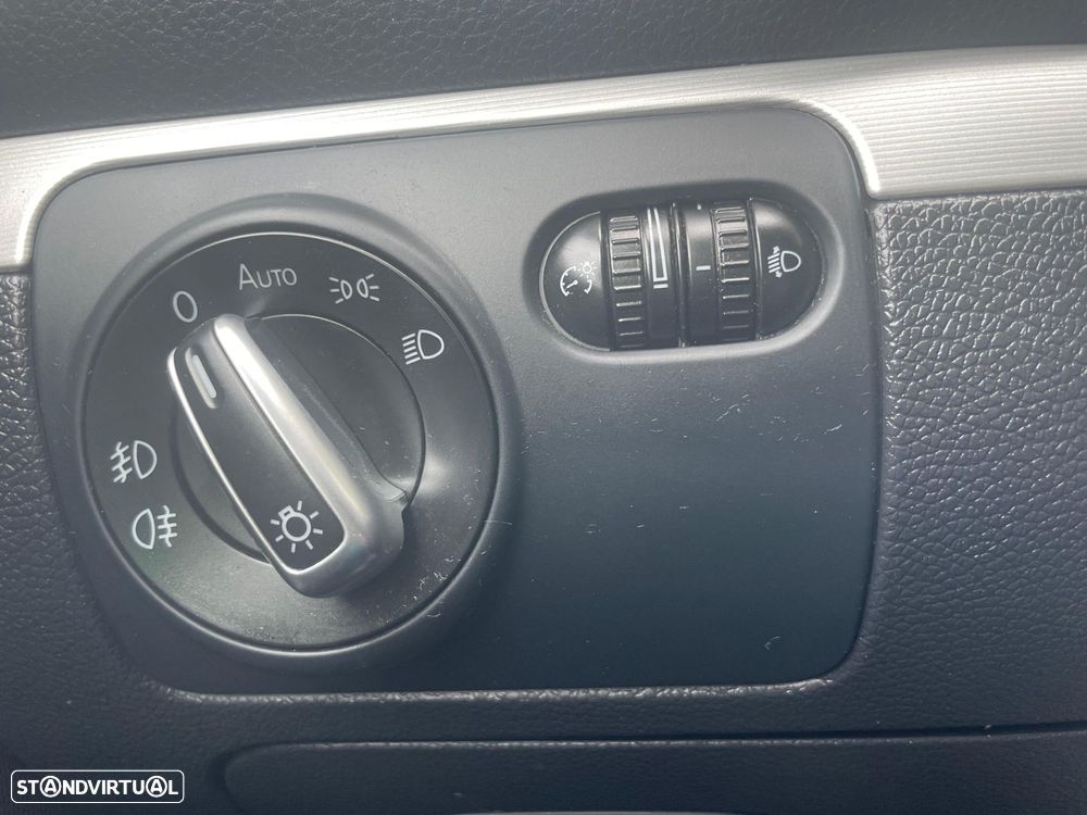 VW Scirocco 2.0 TDI Sport - 15