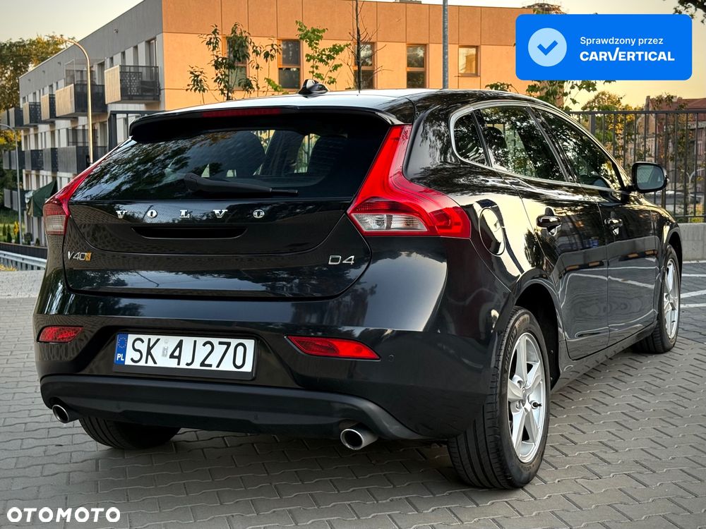Volvo V40 D4 Drive-E Momentum - 8