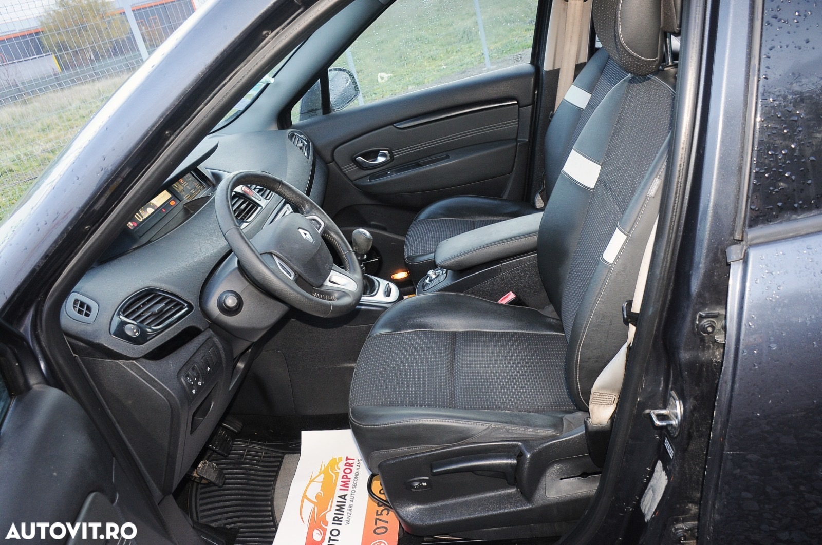 Renault Scenic dCi 130 FAP Bose Edition - 5