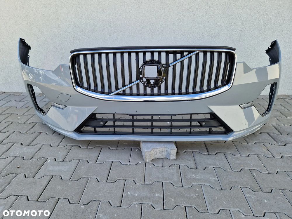 Zderzak Volvo Xc60 II lift 2021 - - 1