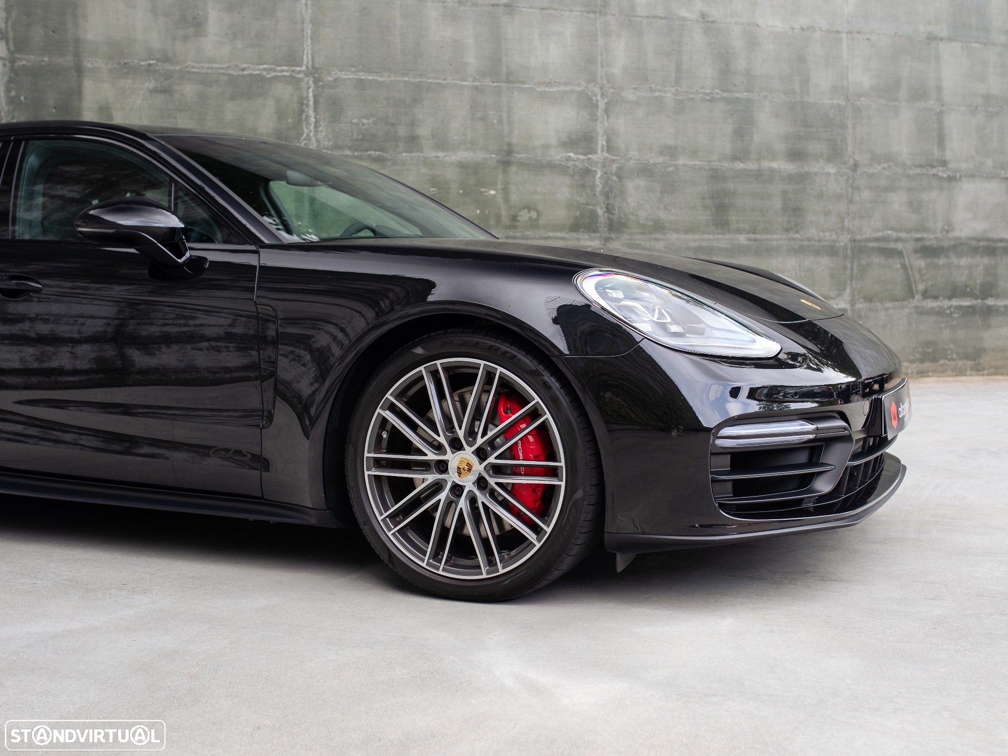 Porsche Panamera Sport Turismo GTS - 9