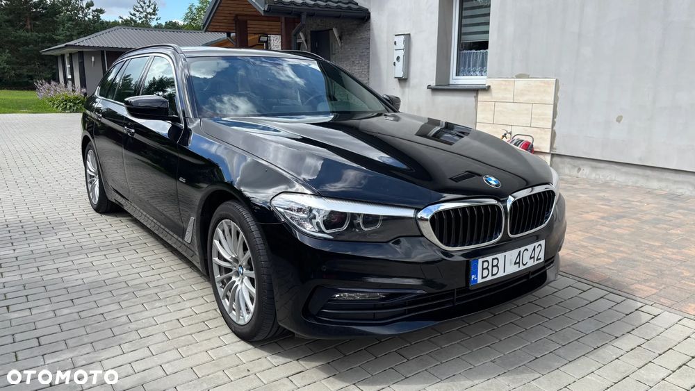 BMW Seria 5 520d Sport Line - 8