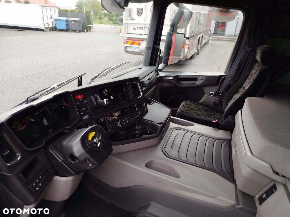 KABINA SCANIA G NTG - 9