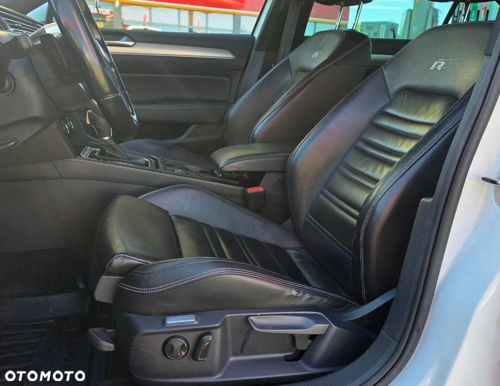 Volkswagen Passat 2.0 TDI SCR DSG Highline - 6