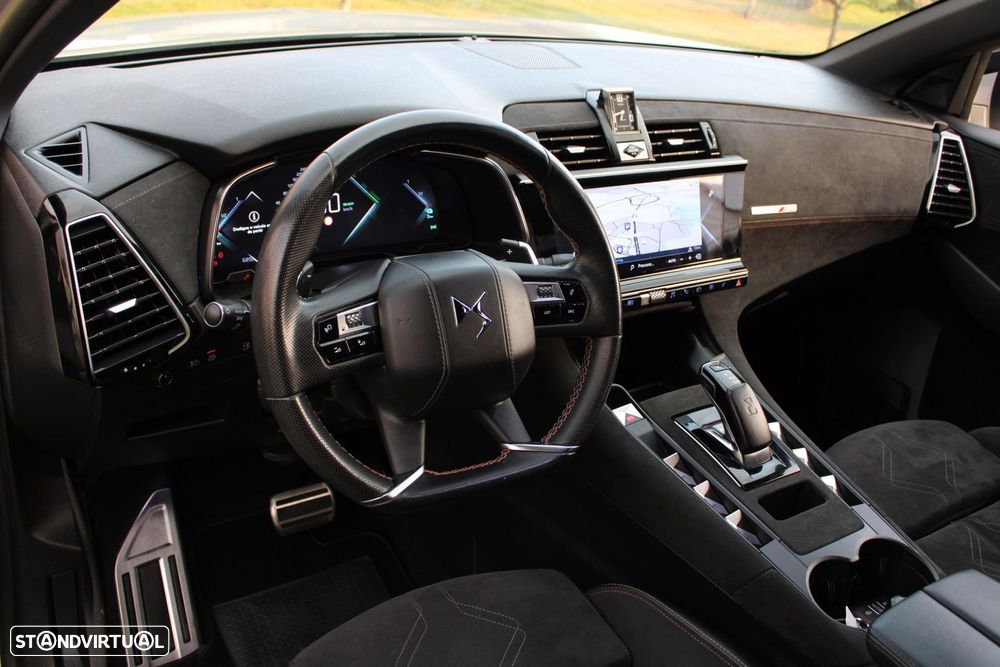 DS DS7 Crossback E-Tense Performance Line EAT8 - 28