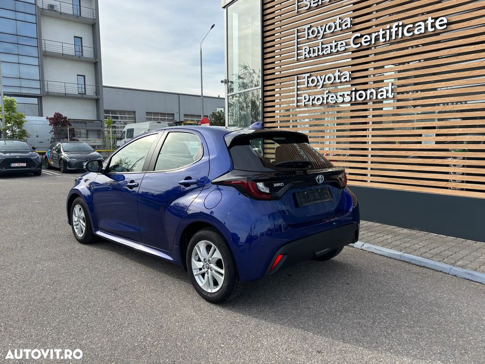 Toyota Yaris 1.5 VVT-i HSD Dynamic - 3