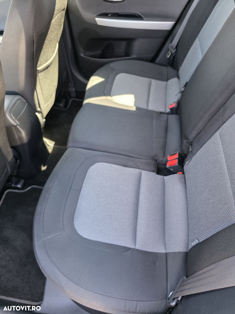 Kia Ceed 1.6 CRDi Vision - 12