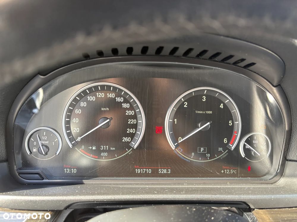 BMW Seria 5 520d Luxury Line - 10
