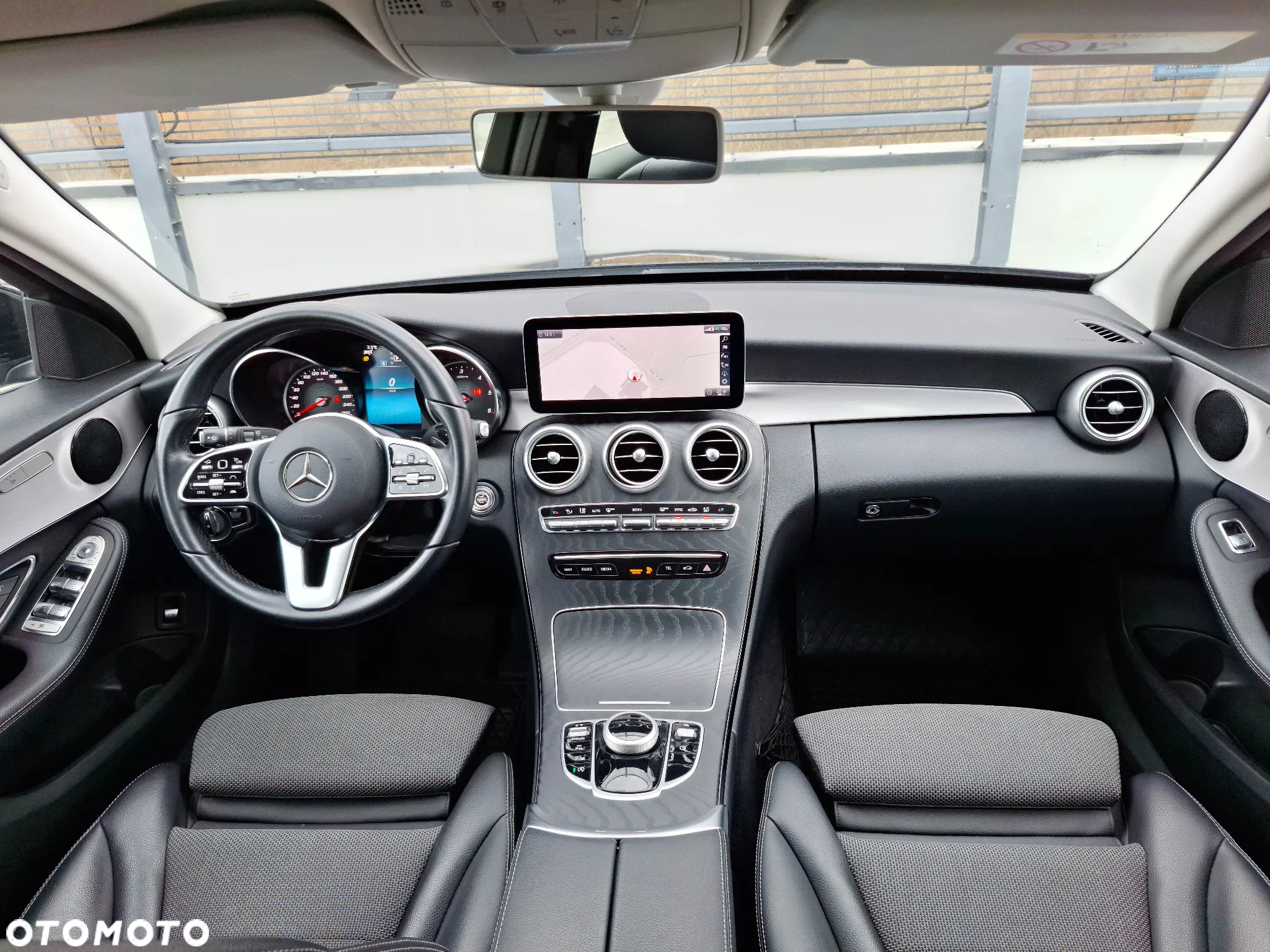 Mercedes-Benz Klasa C 220 d 9G-TRONIC - 40