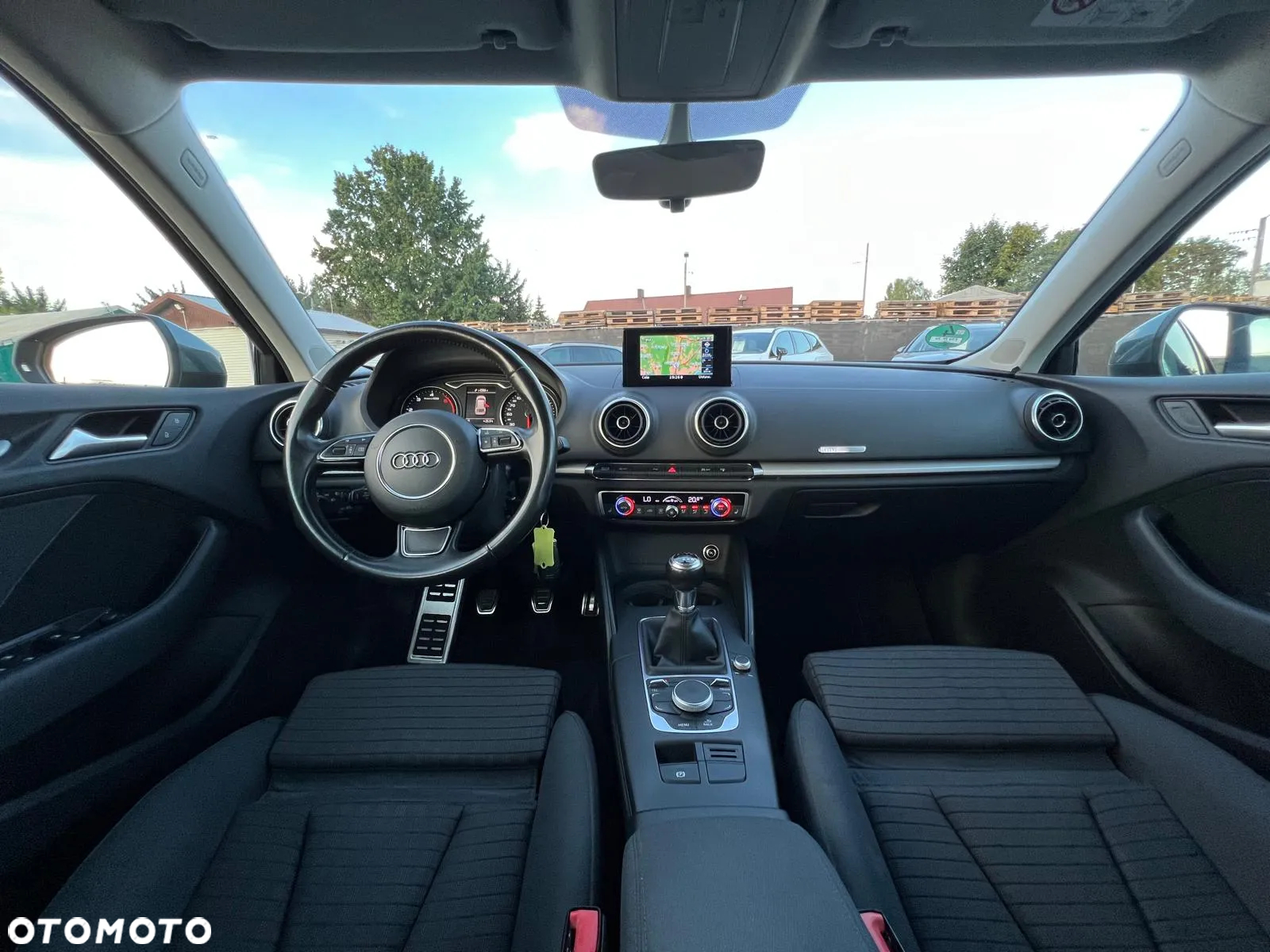 Audi A3 2.0 TDI Ambiente - 28