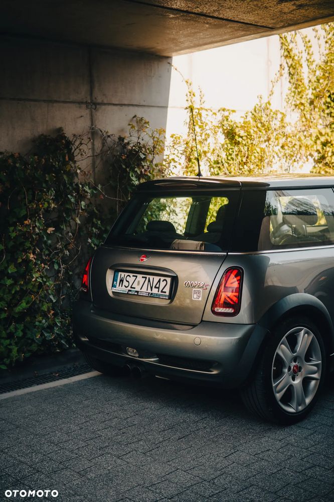 MINI Cooper S Standard - 11