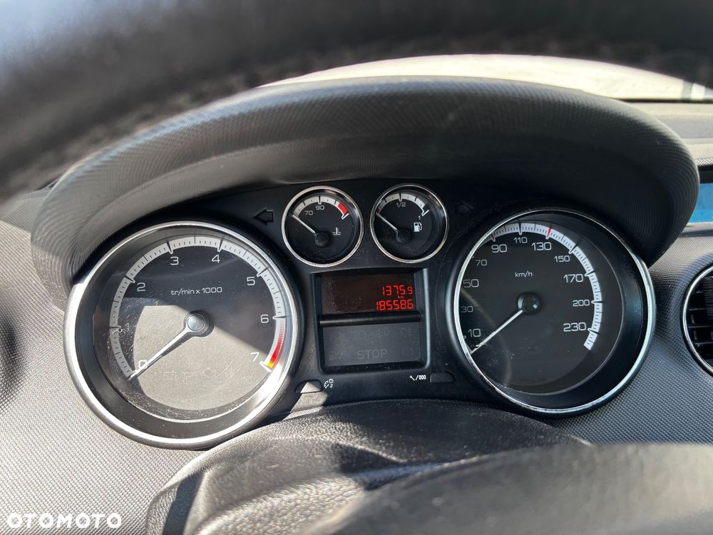 Peugeot 308 120 VTi Premium - 31