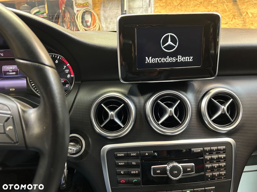 Mercedes-Benz Klasa A 180 (BlueEFFICIENCY) Urban - 25