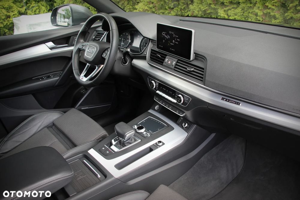 Audi Q5 55 TFSIe quattro S tronic S line - 15