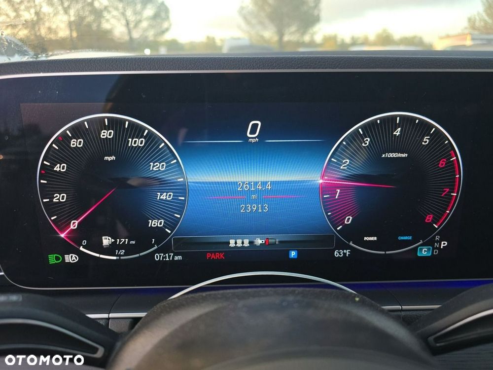 Mercedes-Benz GLE - 10