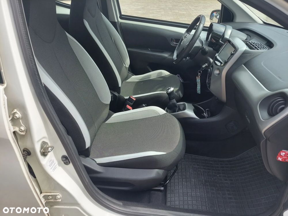 Toyota Aygo - 24