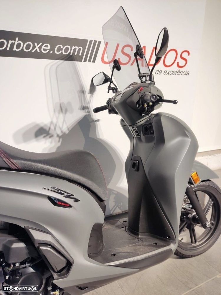 Honda SH 350 SPORT - 4
