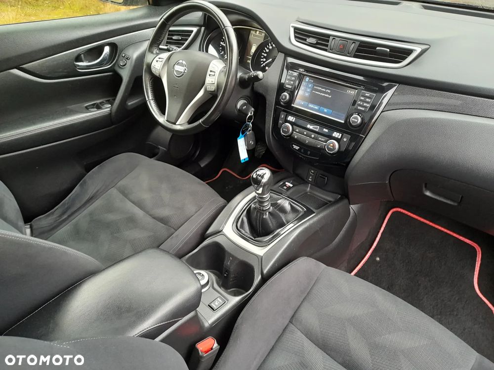 Nissan X-Trail 1.6 DCi Tekna 4WD - 25