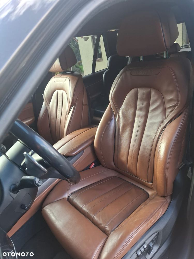 BMW X5 xDrive40d - 8