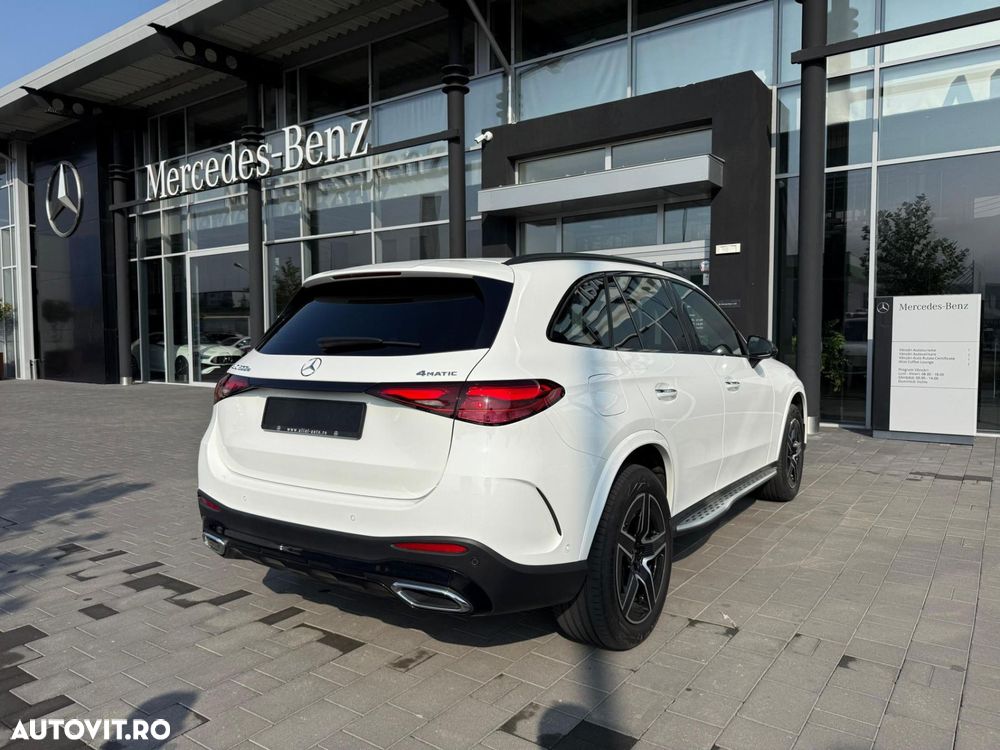Mercedes-Benz GLC 300 e 4MATIC - 8
