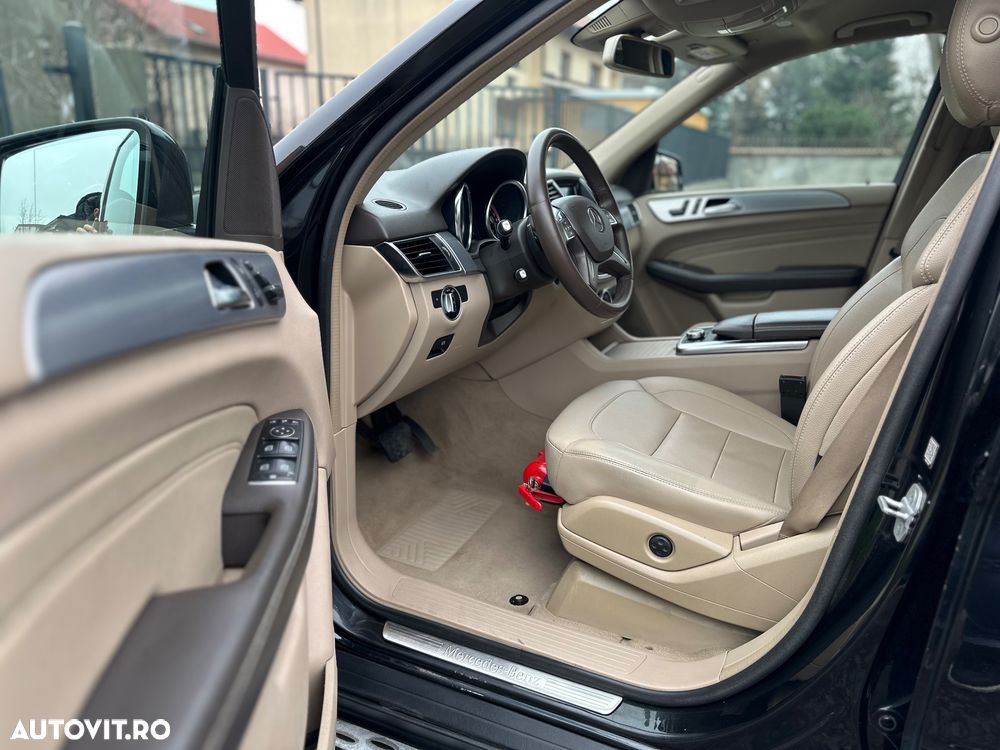 Mercedes-Benz ML - 8