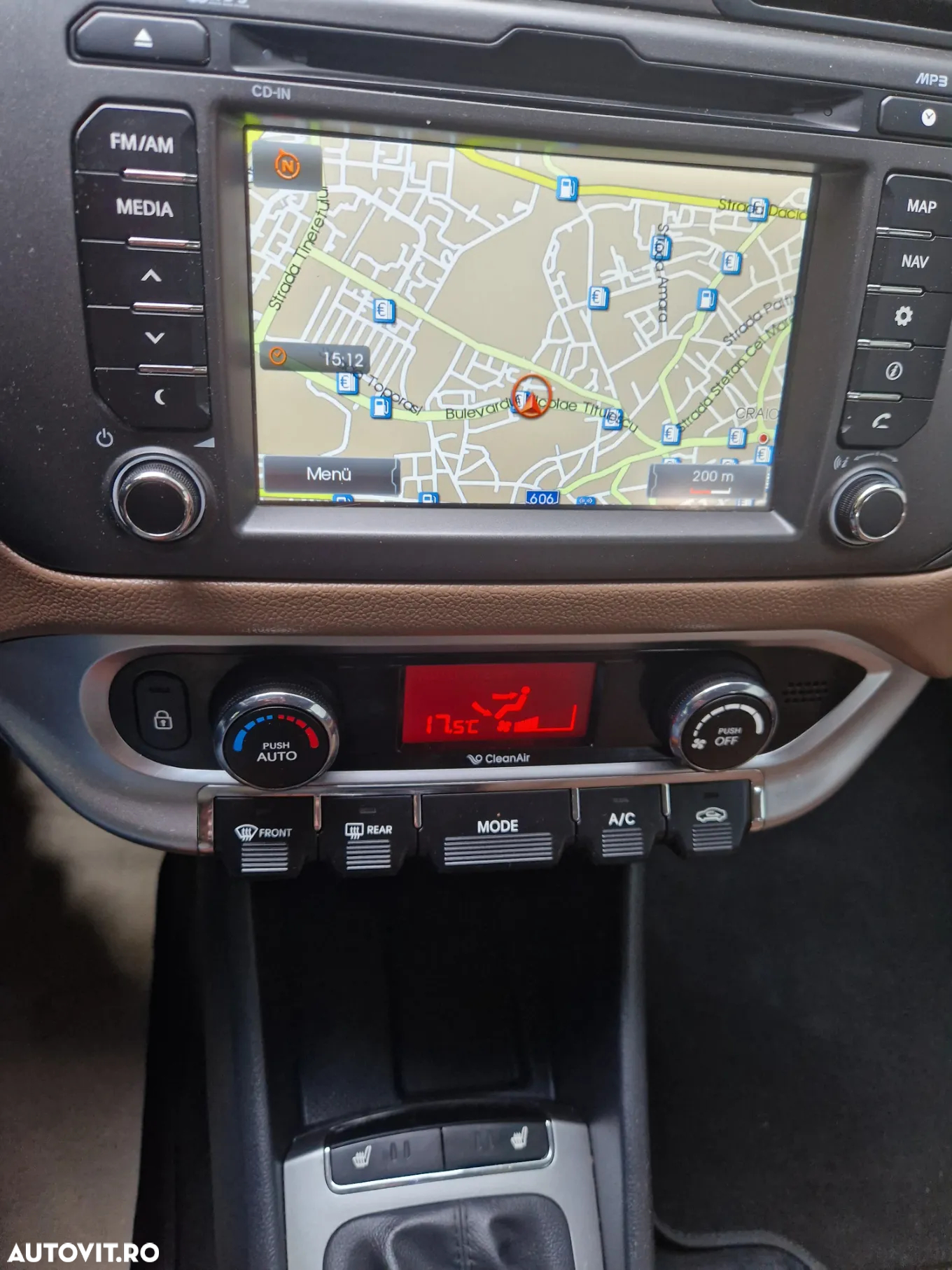 Kia Rio 1.4 Fifa World Cup Edition - 15