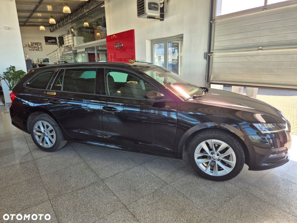 Skoda Octavia 2.0 TDI Ambition DSG - 29
