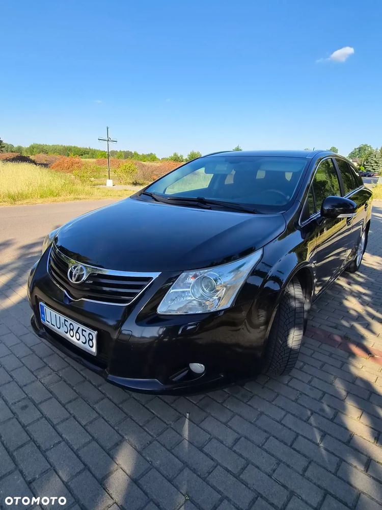 Toyota Avensis 2.0 Sol EU5 - 8