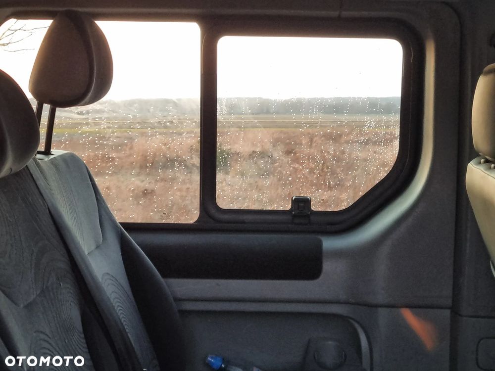 Renault Trafic L1H1 Passenger Lux - 22