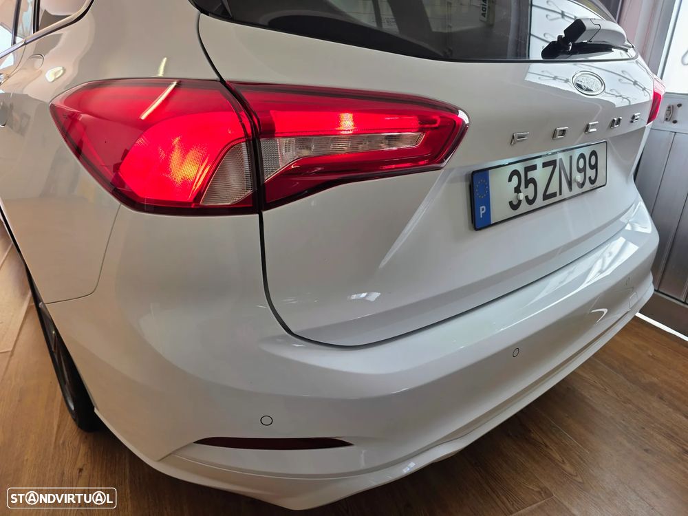 Ford Focus SW 1.0 EcoBoost ST-Line - 13