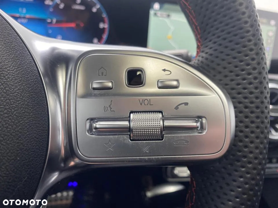 Mercedes-Benz CLA 200 d 4-Matic AMG Line 8G-DCT - 13