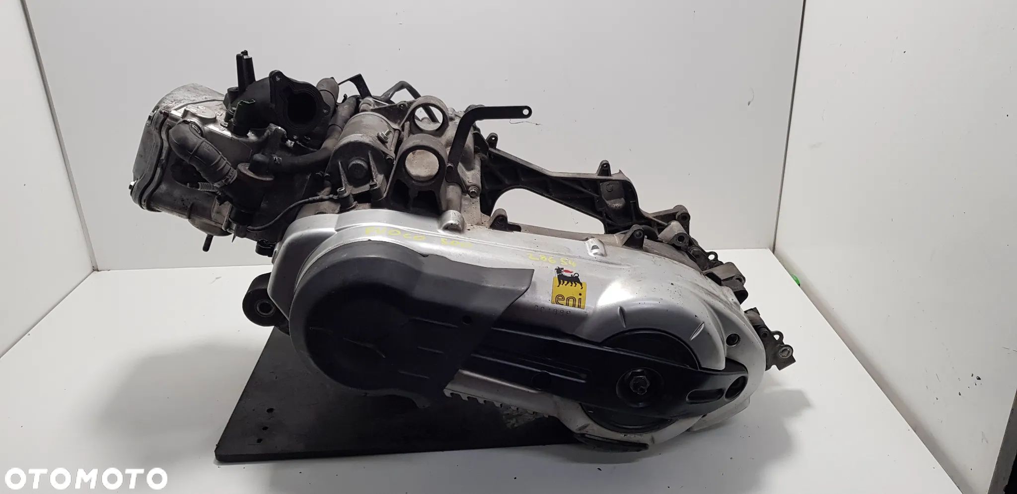 Gilera Fuoco 500 Silnik - 1