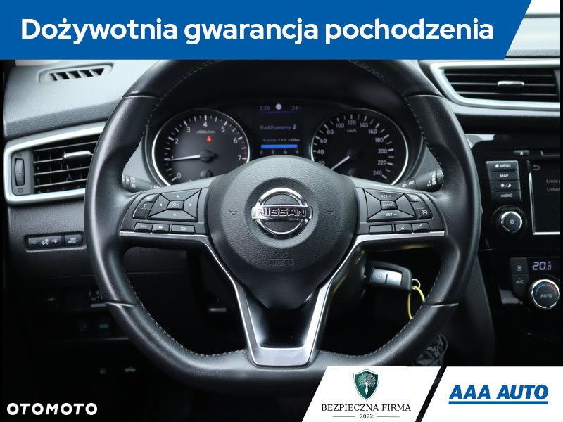 Nissan Qashqai - 22