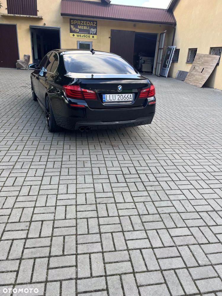 BMW Seria 5 530d xDrive - 8