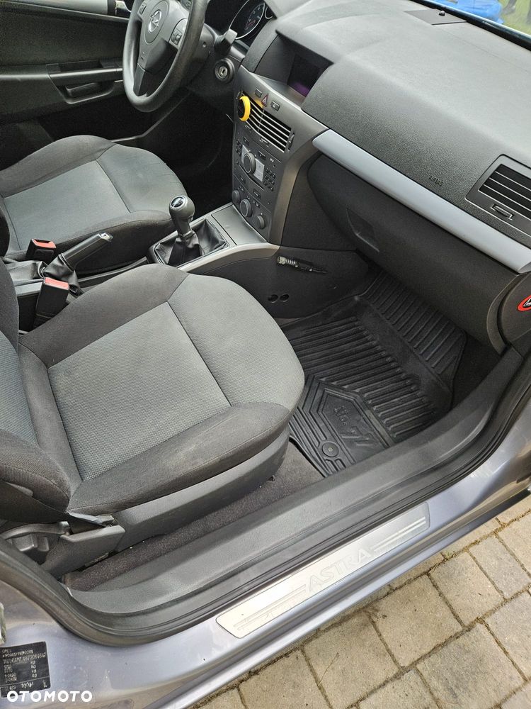 Opel Astra 1.4 Sport - 9