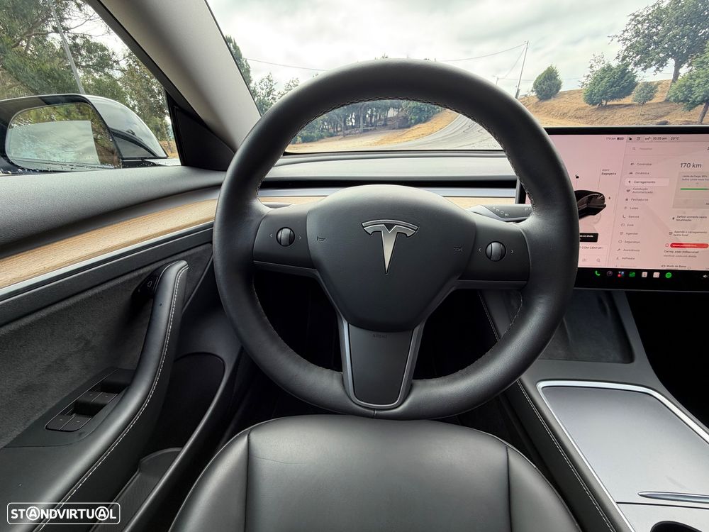 Tesla Model 3 Long Range Tração Traseira - 29