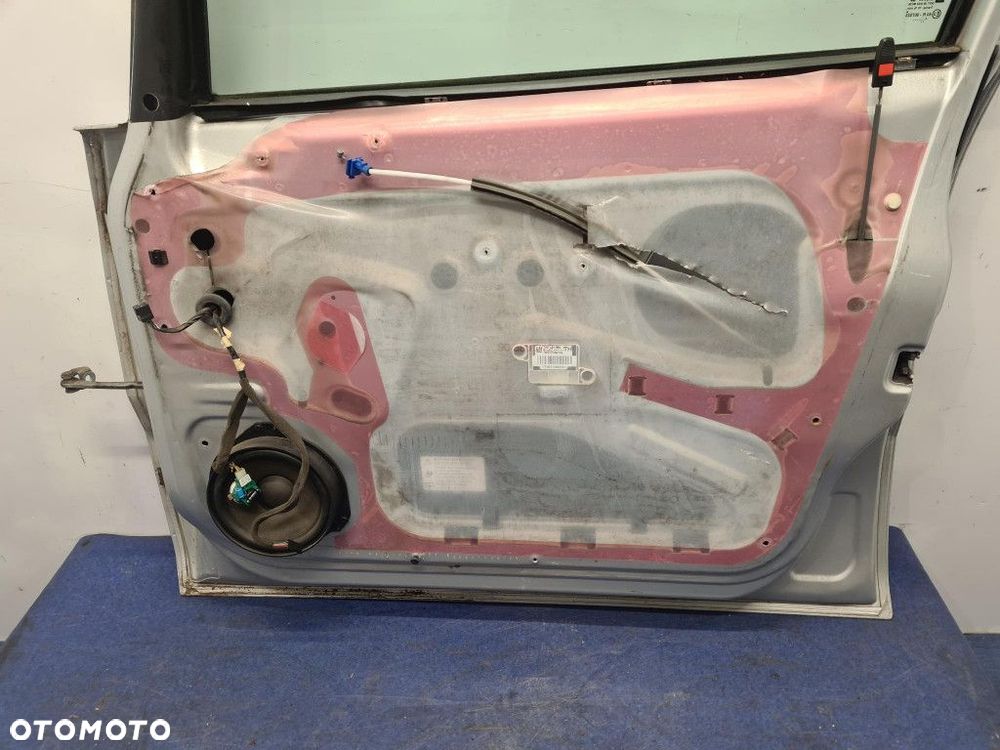 OPEL ZAFIRA A DRZWI PRZÓD PRAWE Z157 - 11