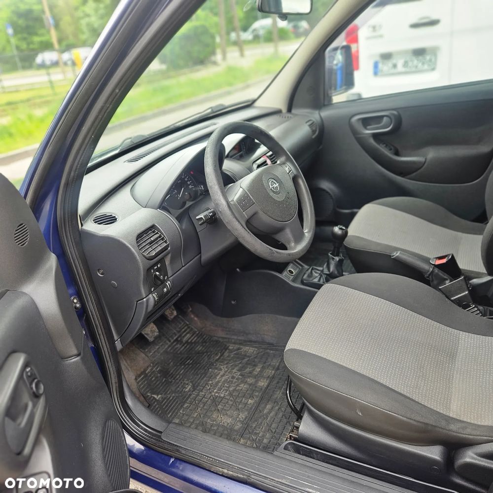 Opel Combo - 16