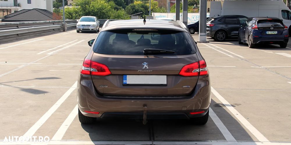 Peugeot 308 SW BlueHDi 120 Stop & Start Winter Edition - 24