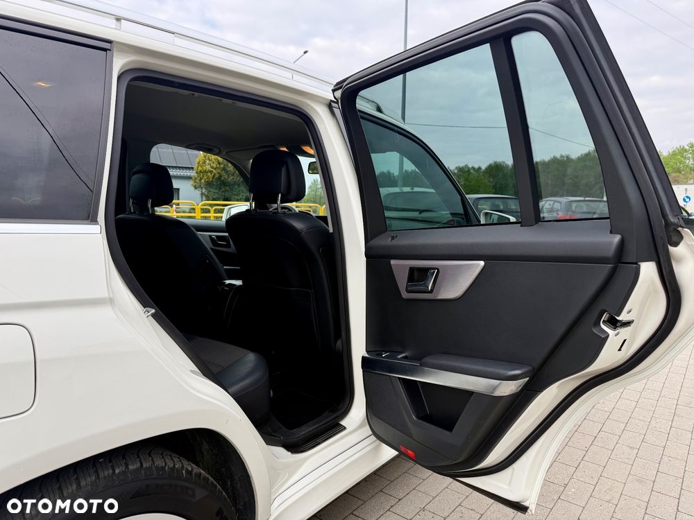 Mercedes-Benz GLK 350 CDI DPF 4Matic 7G-TRONIC - 17