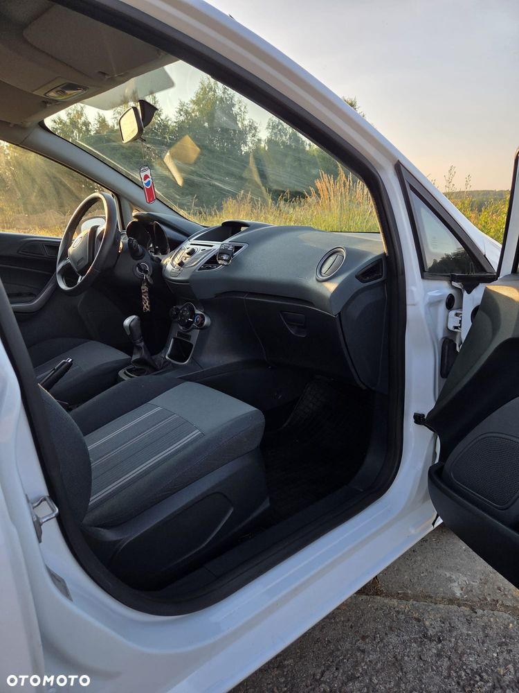 Ford Fiesta 1.25 Viva - 16