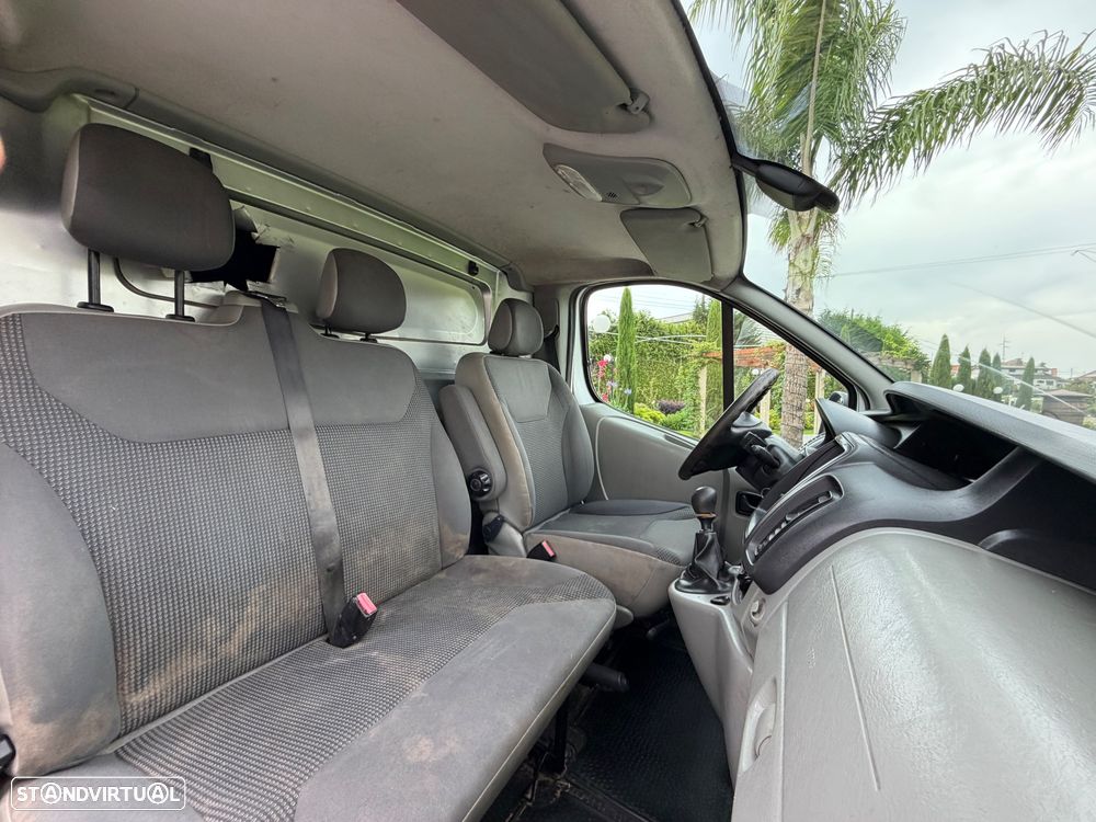 Opel Vivaro LH2 longa - 9