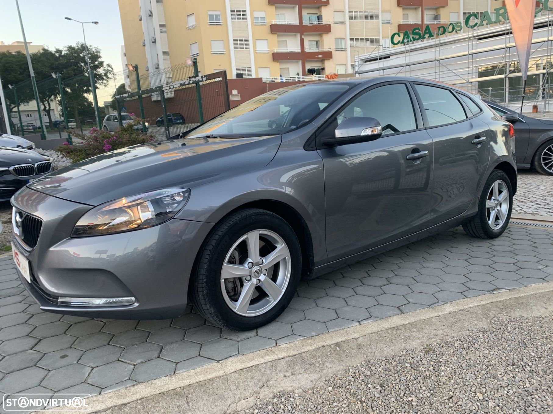 Volvo V40 1.5 T3 Sport Edition Geartronic - 17
