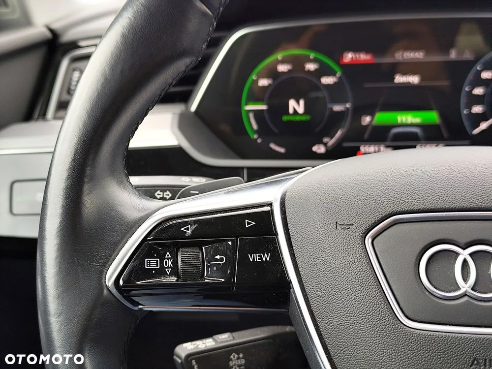 Audi e-tron Sportback 50 Quattro S Line - 26